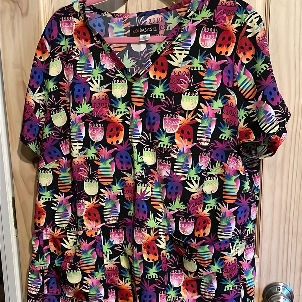 2X Scrub Top EUC
